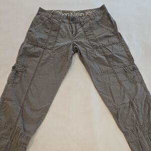 Calvin Klein Women's Gray Cargo Capris
